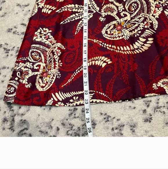 Talbots Maroon Printed Bohemian Wrap Skirt, size 2P, Women’s - Picture 6 of 6